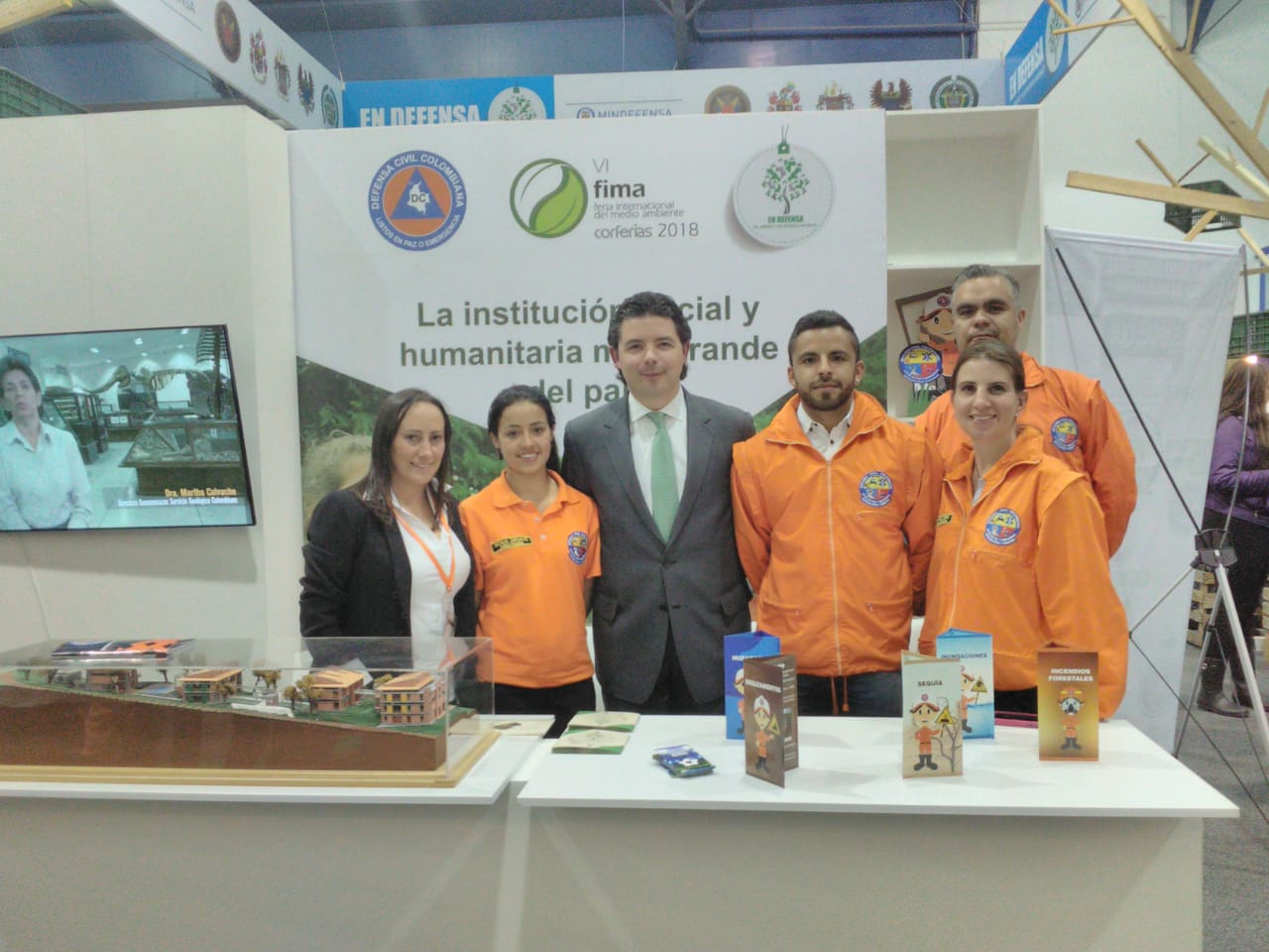 Defensa Civil Colombiana participa en la VI Feria Internacional de Medio Ambiente FIMA